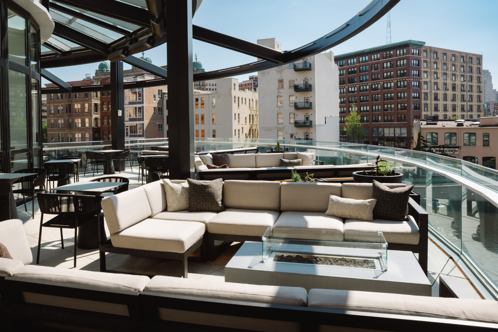 upper bar terrace header new 202606